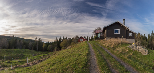 Frønsvollen panorama, with our starting point (the mast at Tryvann) on the left