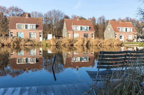 Houses along de Rotte - must be a nice place to live!