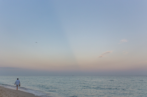Anticrepuscular rays (opposite the sunset) on Miami Beach