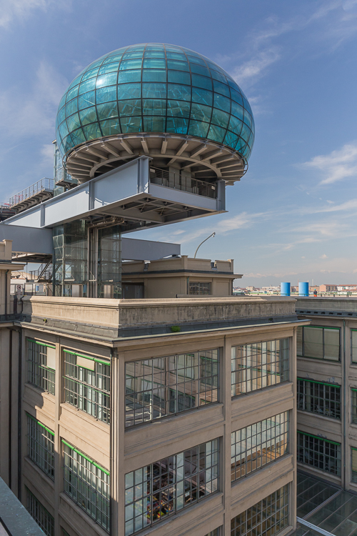 Very cool glass bubble which was added later by Renzo Piano, and houses a meeting room