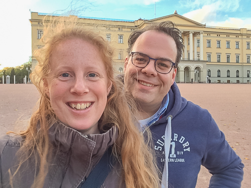 In front of the palace with Michiel :) 