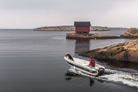 Man & Dog leaving Papperhavn