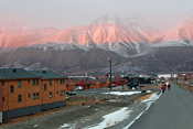 In the evening the view of the mountains got even more spectacular in the light of the setting sun