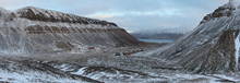 A panorama of the valley that Longyearbyen is situated in. In the front you see Nybyen, a somewhat separated part of town with mostly student housing