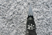 Frost flowers on the track ;-) Almost too pretty to skate over. 